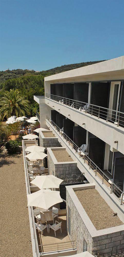 Hotel Les Eucalyptus Porto Pollo Exterior photo
